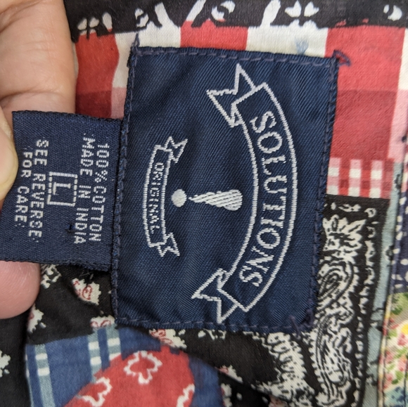 Vintage Solutions ! Button Down Shirt.          3 - Picture 3 of 3